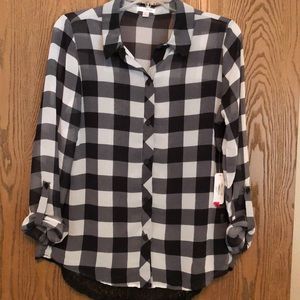 NWT Charming Charlie’s Plaid Button-Up Shirt